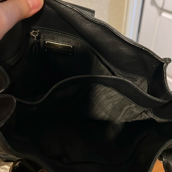 Salvatore Ferragamo black leather classic bag - Picture 2 of 4